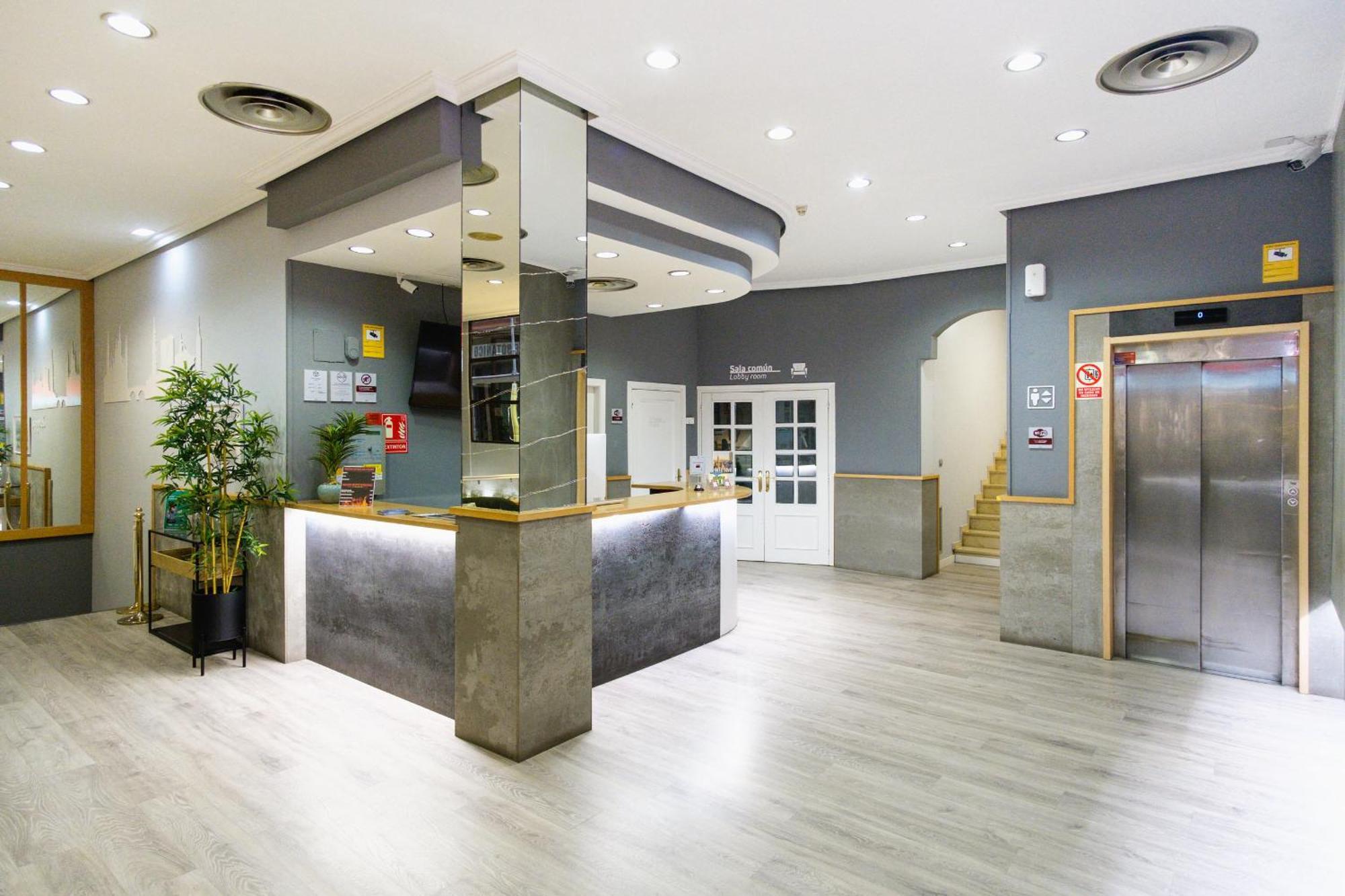 Vtz Hotel El Principe ซาราโกซา ภายนอก รูปภาพ