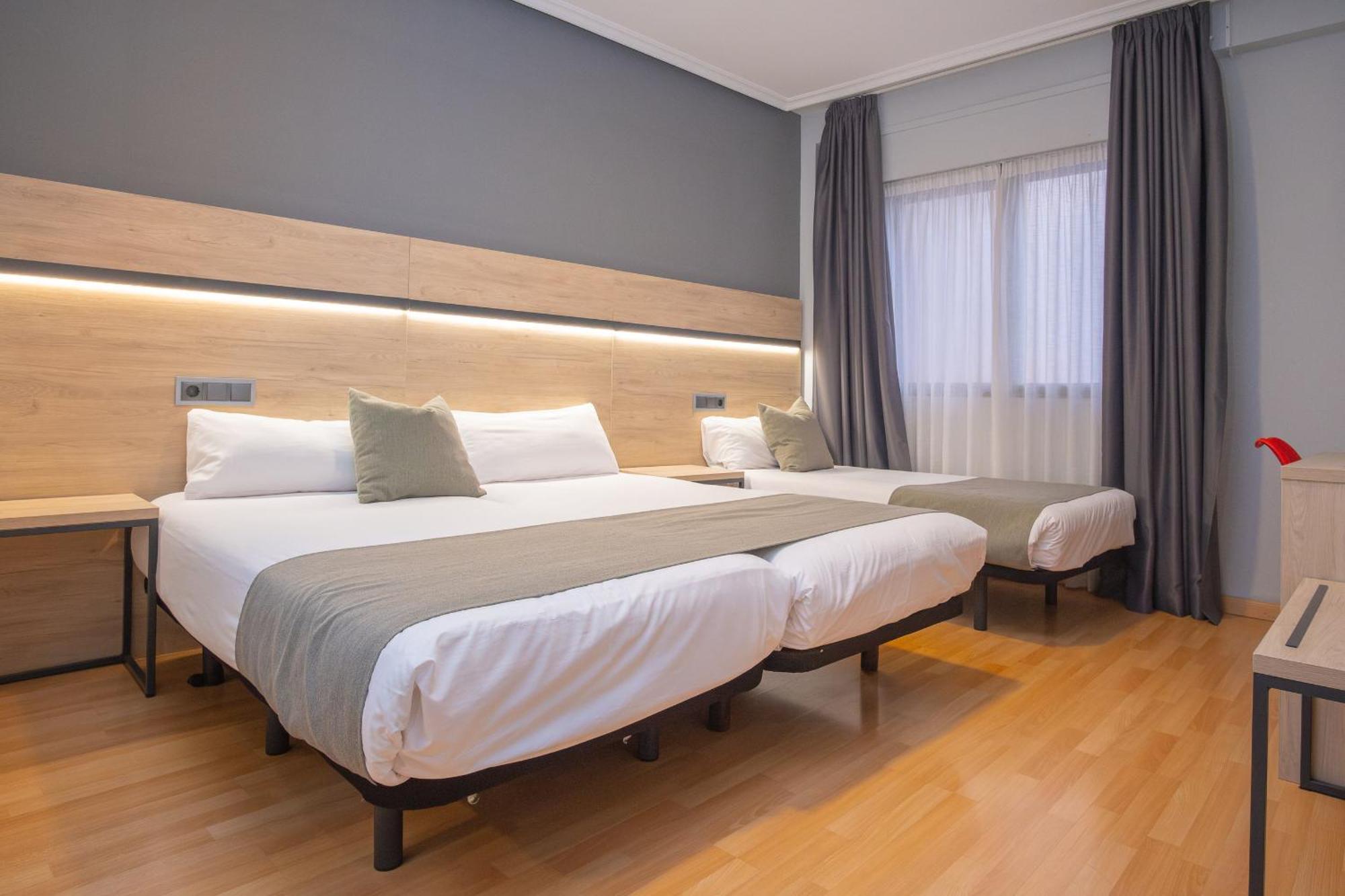 Vtz Hotel El Principe ซาราโกซา ภายนอก รูปภาพ